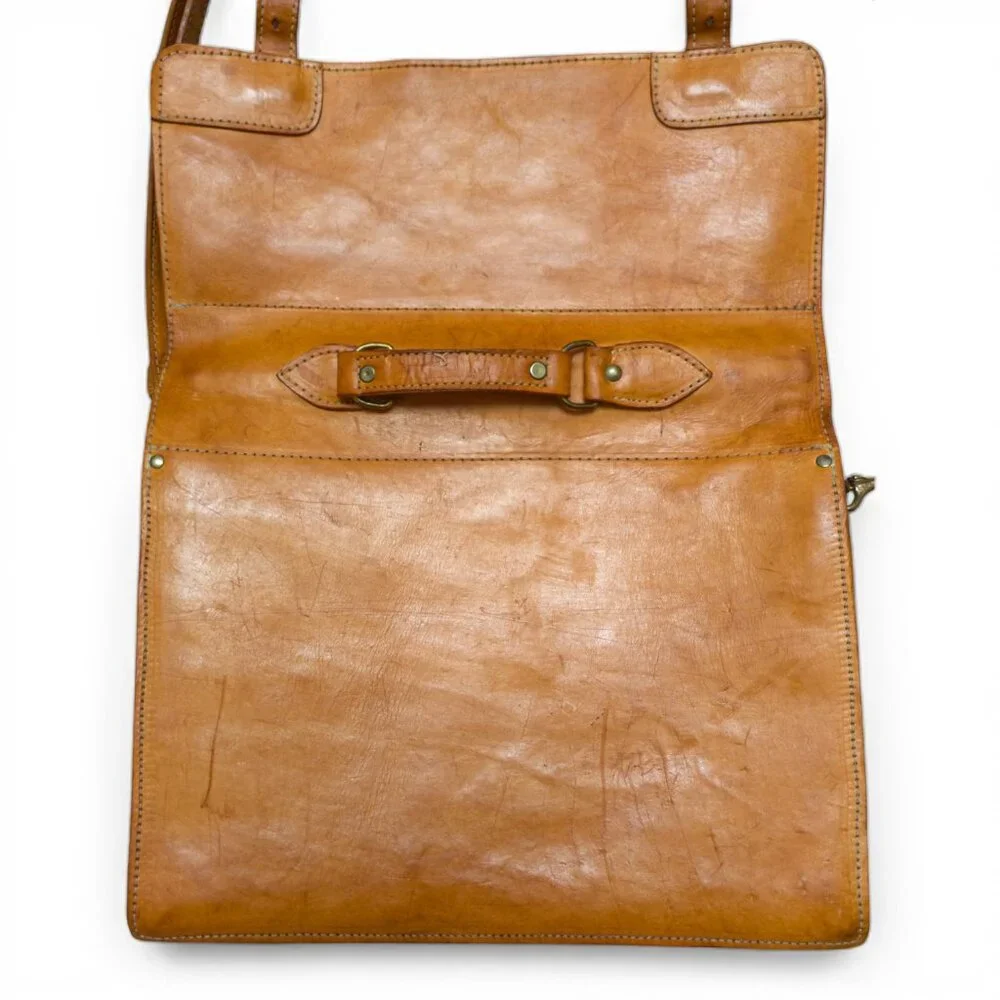 Handmade Natural Leather Satchel Briefcase – Vintage Tan Crossbody Messenger - Picture 6 of 16